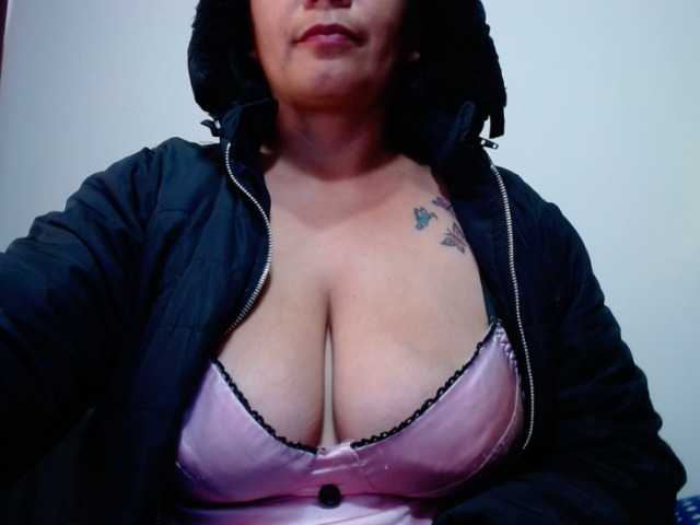 Transliacijos ekrano nuotraukos KattaHorny