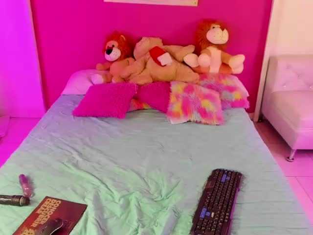 Transliacijos ekrano nuotraukos katthy-doll