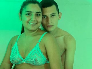 Erotinis vaizdo pokalbis katthyandnoha