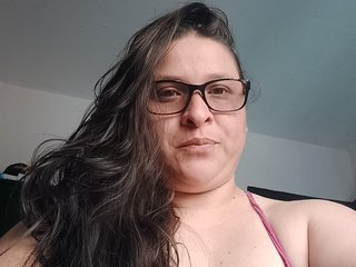 Erotinis vaizdo pokalbis katty-femdom