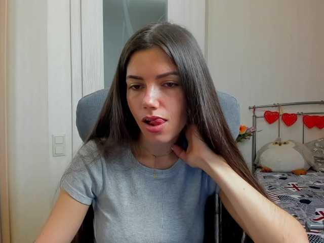 Nuotraukos Kattystar Woohhooo...go have fun) ;) Lovens from 10 tksI do nothing for tokens in pm! only in general chat!My dream is to be Queen of Queens #1! only full pvt