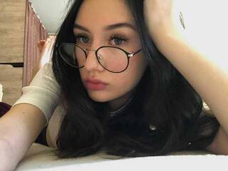 Erotinis vaizdo pokalbis Katushhh