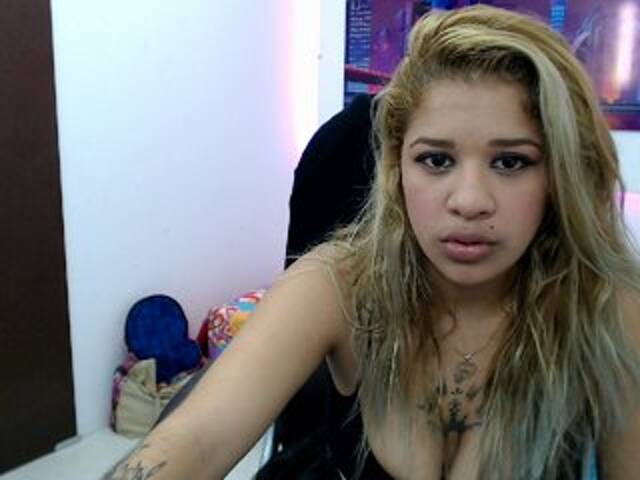 Transliacijos ekrano nuotraukos KatyaCandy