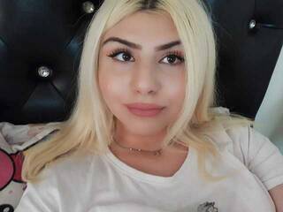 Erotinis vaizdo pokalbis katyalovex