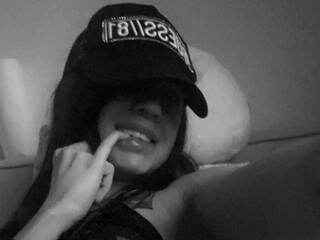 Erotinis vaizdo pokalbis BluBaby