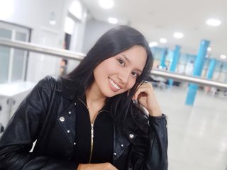 Erotinis vaizdo pokalbis KaylaKristenx