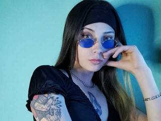 Erotinis vaizdo pokalbis Keket-Smith