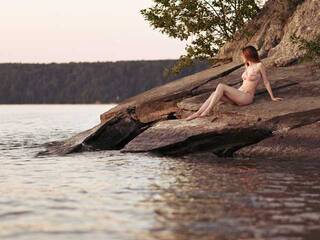 Erotinis vaizdo pokalbis Kelly-Monaco