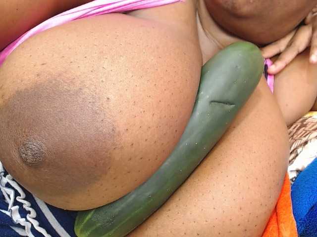 Transliacijos ekrano nuotraukos kencyhotxx