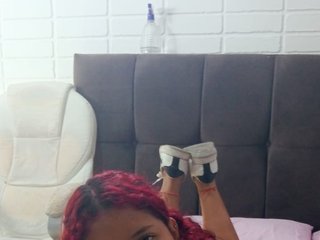 Erotinis vaizdo pokalbis Keylen-X