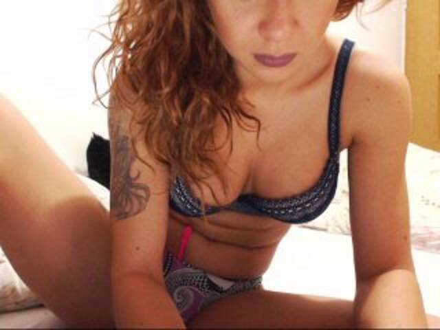 Transliacijos ekrano nuotraukos KeyraDiamond