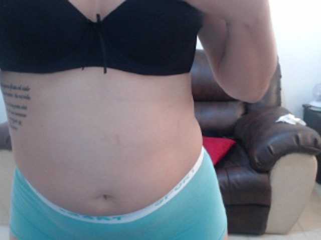 Transliacijos ekrano nuotraukos khamila