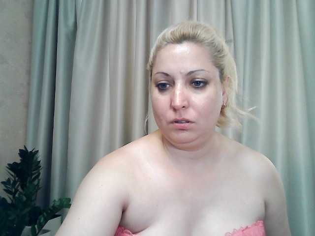 Nuotraukos KickaIricka I will add to my friends-20, view camera-25, show chest-40, open pussy -50, open asshole-70, show my holes -100.