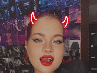 Erotinis vaizdo pokalbis Kiki-03