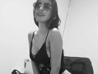 Erotinis vaizdo pokalbis Kim-Rose1