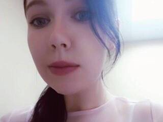 Erotinis vaizdo pokalbis Kimmi90