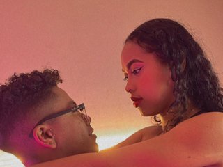 Erotinis vaizdo pokalbis KimmyMaximu