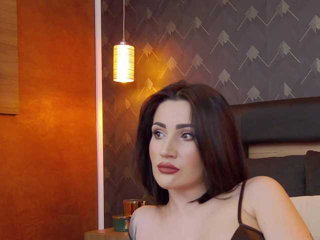 Transliacijos ekrano nuotraukos KimSkye