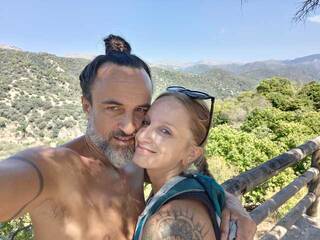 Erotinis vaizdo pokalbis KinkyCommune