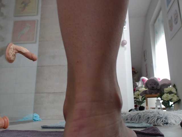 Transliacijos ekrano nuotraukos KinkyMoni