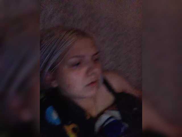 Transliacijos ekrano nuotraukos Kira-Kriss