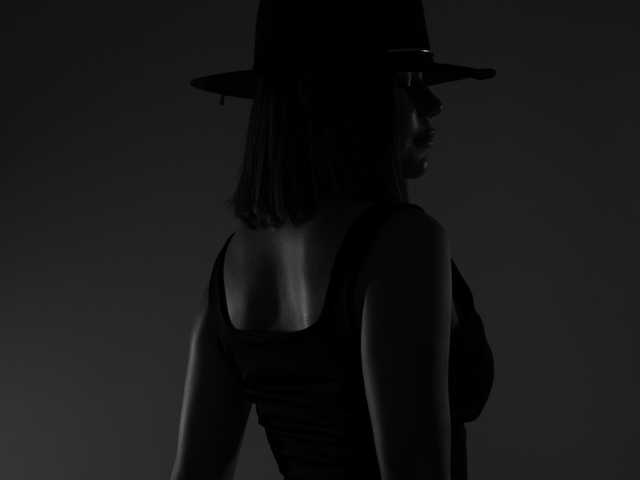 Profilio nuotrauka kira-rodriguez