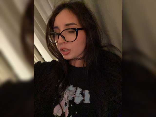 Transliacijos ekrano nuotraukos Kirshaa