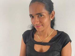 Erotinis vaizdo pokalbis KirviMansur