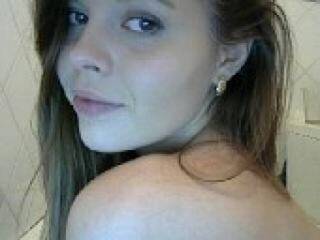 Erotinis vaizdo pokalbis kissesu