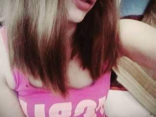 Erotinis vaizdo pokalbis kisska07