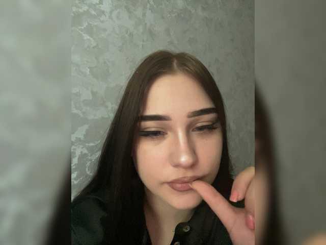 Transliacijos ekrano nuotraukos KitiKate