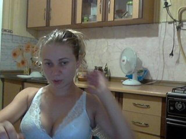 Transliacijos ekrano nuotraukos KittenLedy