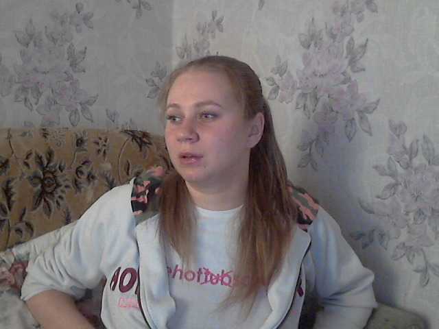 Transliacijos ekrano nuotraukos KittenLedy