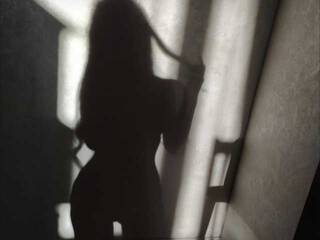 Erotinis vaizdo pokalbis Kittihome