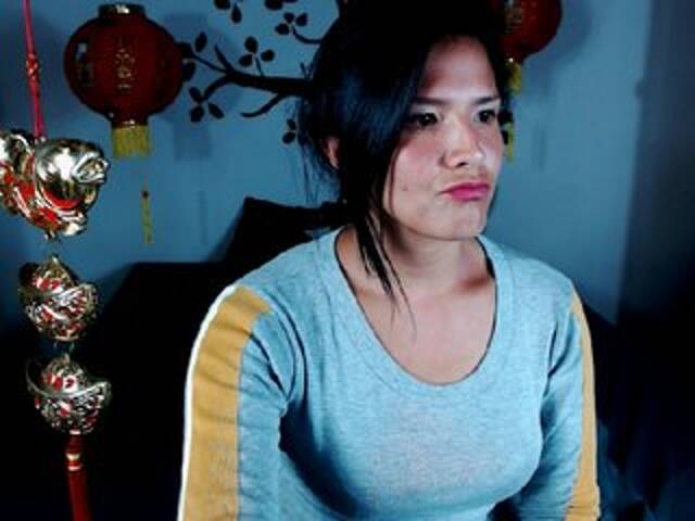 Transliacijos ekrano nuotraukos kitty-cutex