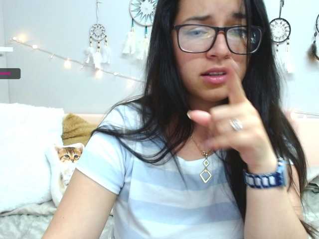 Transliacijos ekrano nuotraukos Kitty-Hard