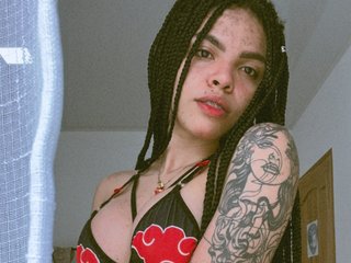 Erotinis vaizdo pokalbis Kittyaikoo