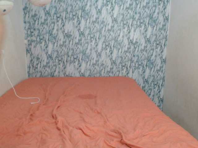 Transliacijos ekrano nuotraukos KittyandLogan