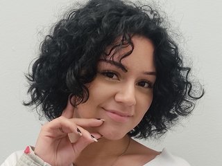 Erotinis vaizdo pokalbis KittyCol