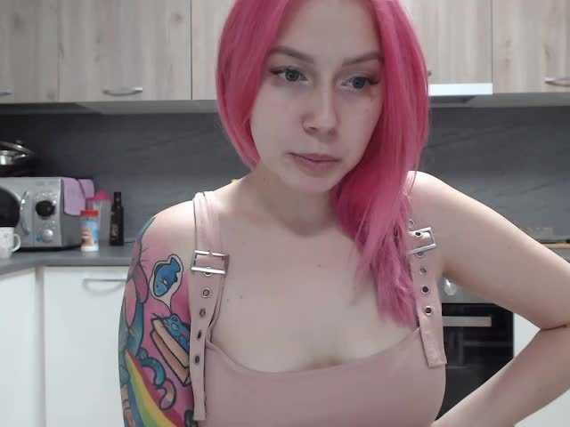 Transliacijos ekrano nuotraukos kittypryde