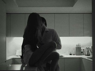 Erotinis vaizdo pokalbis KlavaDavai