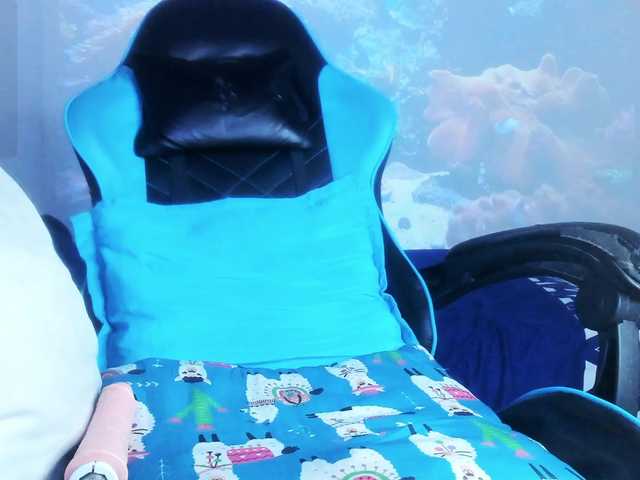 Transliacijos ekrano nuotraukos Kloe-Lopez