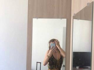 Erotinis vaizdo pokalbis Jenavostoka