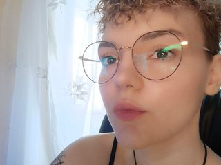 Erotinis vaizdo pokalbis Krisfff