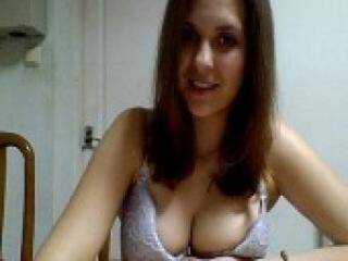 Erotinis vaizdo pokalbis kruasana