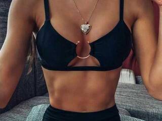 Erotinis vaizdo pokalbis Krystal-web