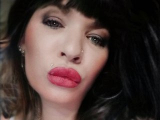 Erotinis vaizdo pokalbis Kukla399