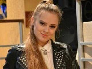 Erotinis vaizdo pokalbis kykla147