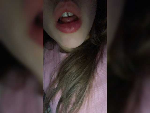 Transliacijos ekrano nuotraukos LollaDolly