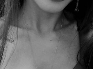 Erotinis vaizdo pokalbis Lady-by-billion